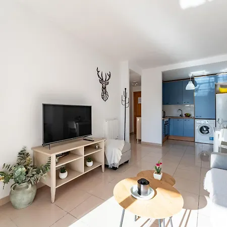 Malagasuite Sun & Terrace אסטפונה